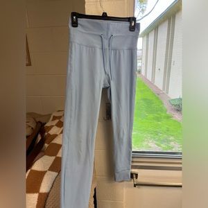 vuori baby blue leggings